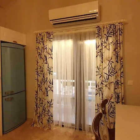 Private 2+1 With Private Pool * Φετιγιέ