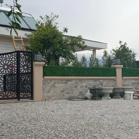 Private 2+1 With Private Pool *